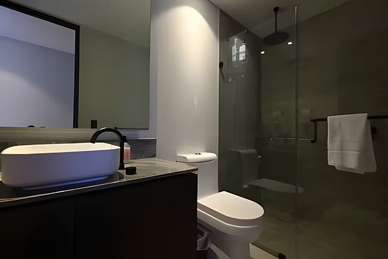 Hidalgo Residences 15B by Del Mar