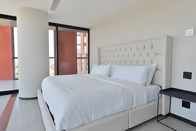 Hidalgo Residences 9B by Del Mar