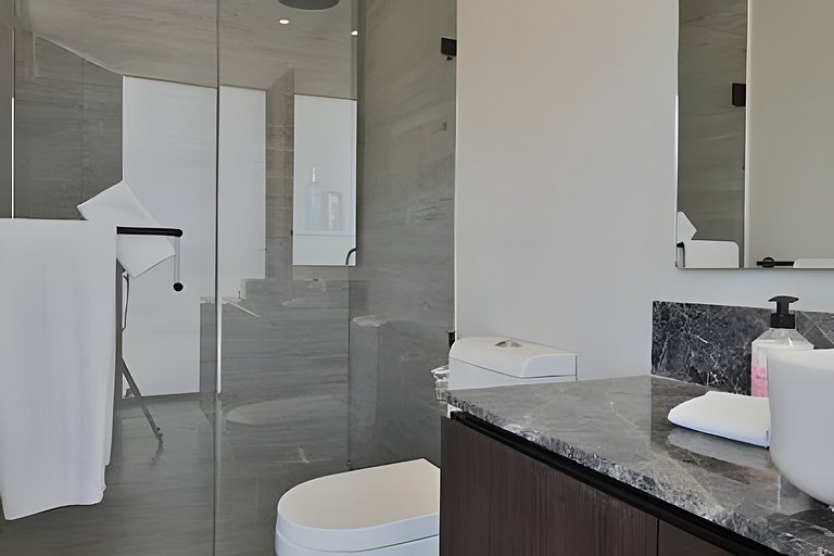 Hidalgo Residences 9B by Del Mar