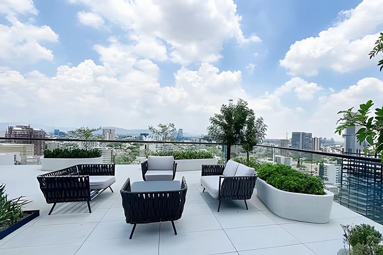 Hidalgo Residences 9D by Del Mar