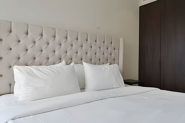 Hidalgo Residences 9D by Del Mar