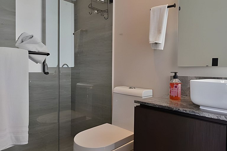 Hidalgo Residences 9D by Del Mar