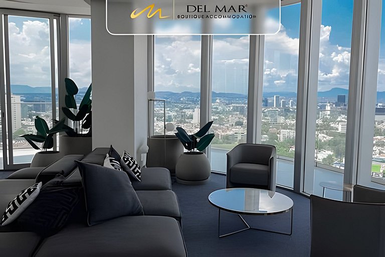 Garibaldi 905 by Del Mar