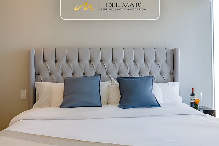 Garibaldi 905 by Del Mar