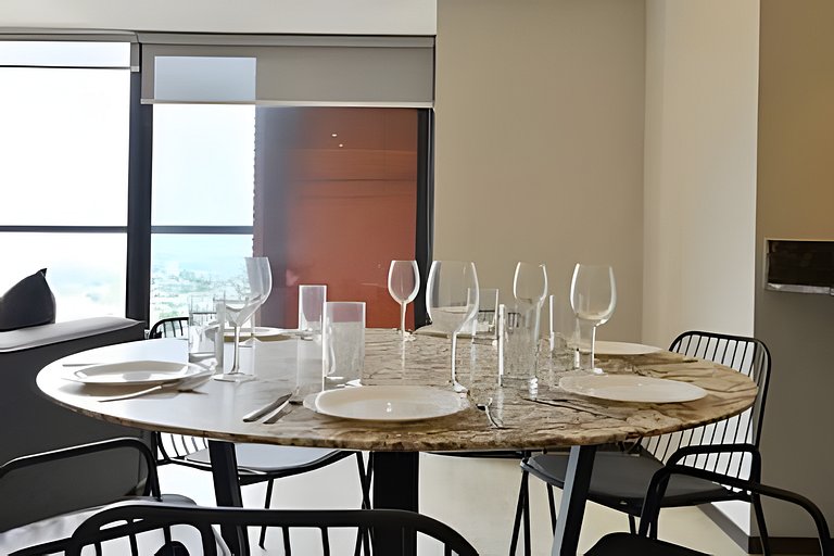 Hidalgo Residences 16B by Del Mar