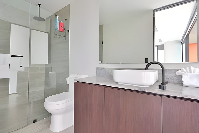Hidalgo Residences 16B by Del Mar