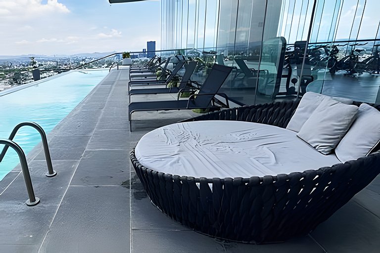 Hidalgo Residences 11G by Del Mar