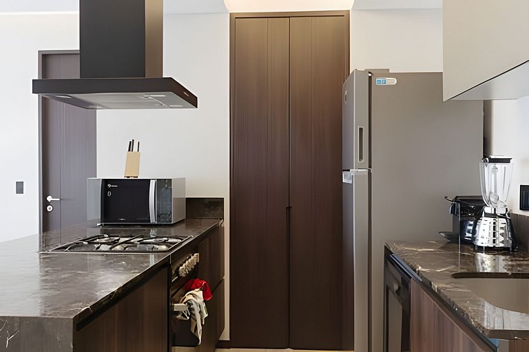 Hidalgo Residences 11G by Del Mar