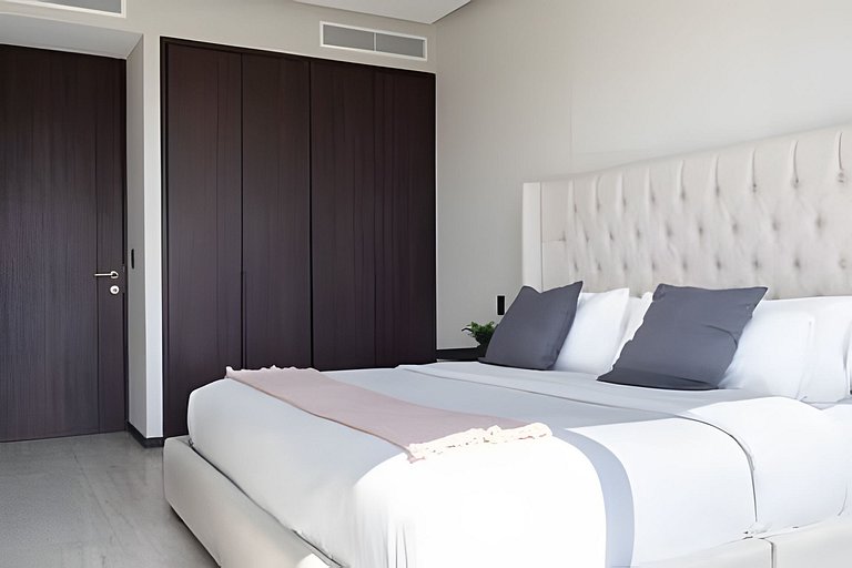 Hidalgo Residences 9A by Del Mar