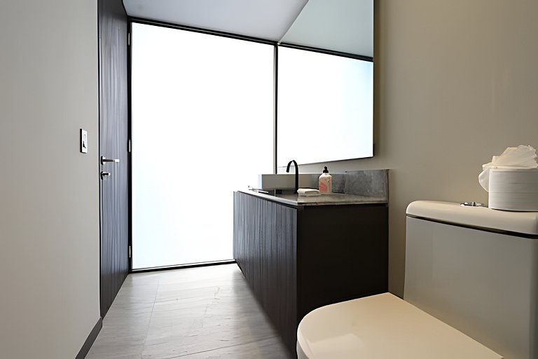 Hidalgo Residences 2E by Del Mar