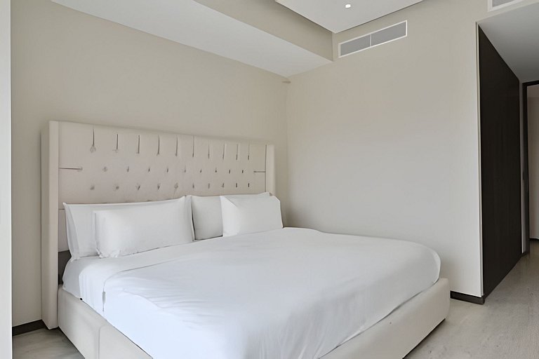 Hidalgo Residences 3E by Del Mar