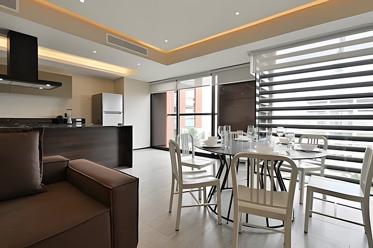 Hidalgo Residences 7D by Del Mar