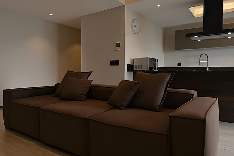 Hidalgo Residences 7D by Del Mar