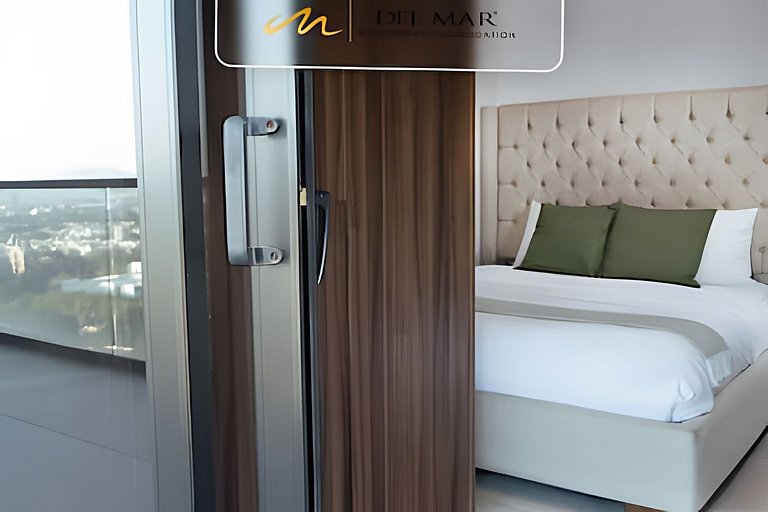 Urbania PHA Torre 100 by Del Mar