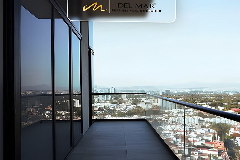 Urbania PHA Torre 100 by Del Mar