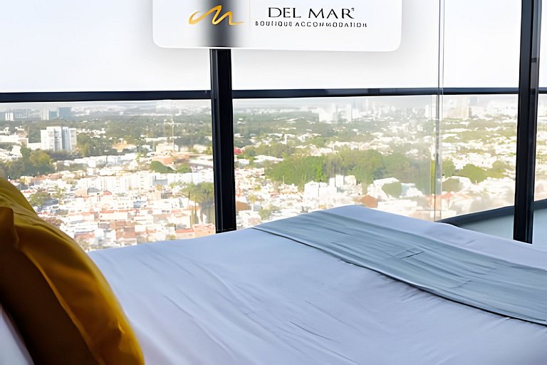 Urbania PHA Torre 100 by Del Mar
