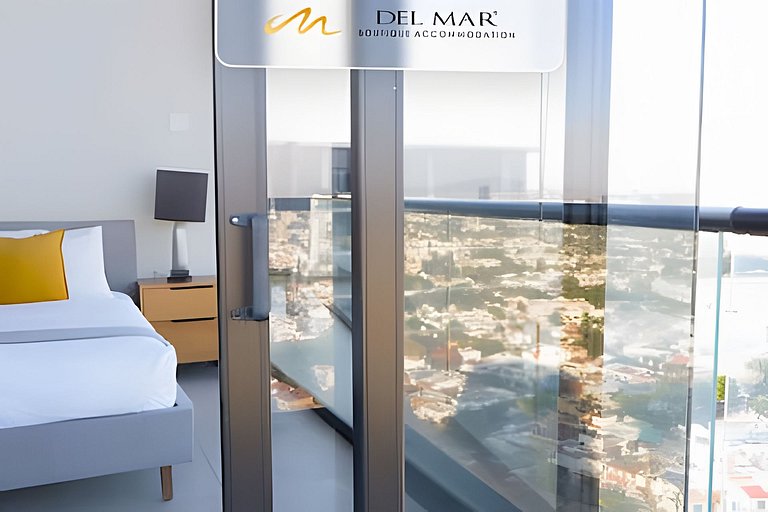 Urbania PHA Torre 100 by Del Mar