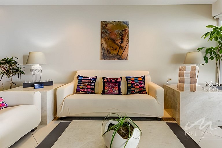 Villa Magna 182 by Del Mar