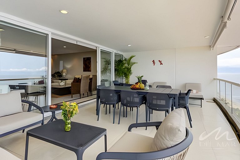Villa Magna 182 by Del Mar