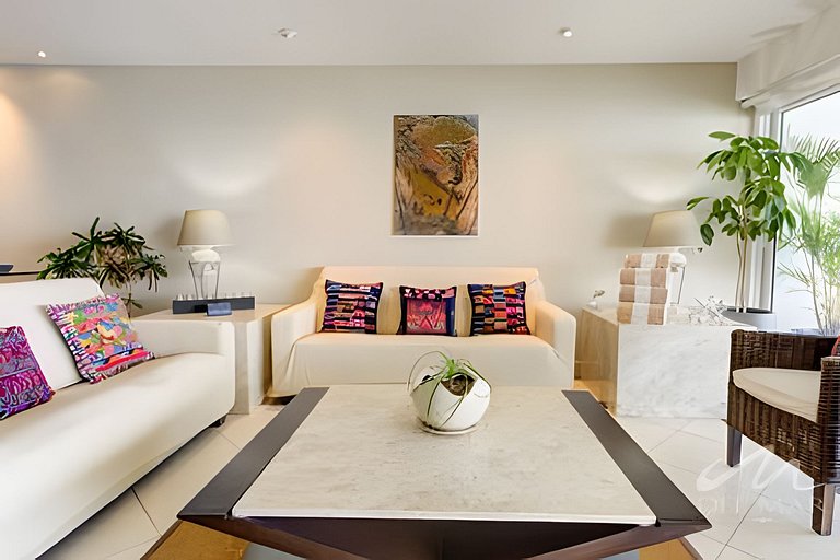 Villa Magna 182 by Del Mar