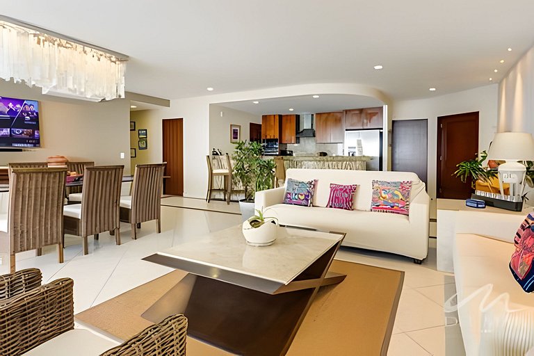 Villa Magna 182 by Del Mar