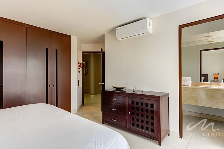 Villa Magna 182 by Del Mar