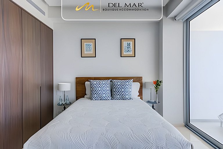 Bolongo 310 by Del Mar