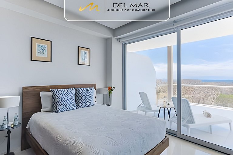 Bolongo 310 by Del Mar