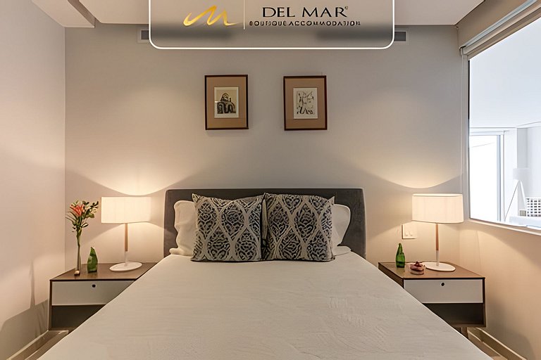 Bolongo 310 by Del Mar