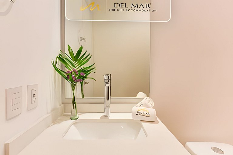 Aria 1012 by Del Mar