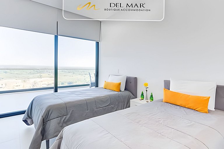 Aria 1012 by Del Mar