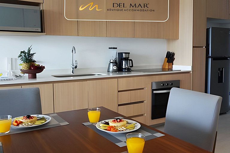 Aria 402 mar by Del Mar