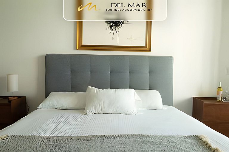 Aria 402 mar by Del Mar