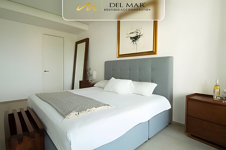 Aria 402 mar by Del Mar