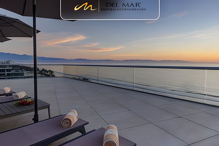 Peninsula 9r by Del Mar