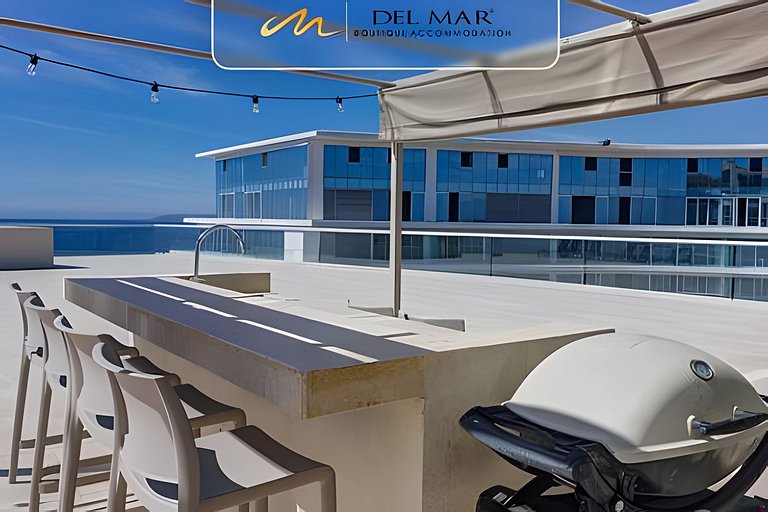 Peninsula 9r by Del Mar