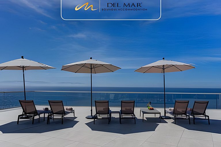 Peninsula 9r by Del Mar