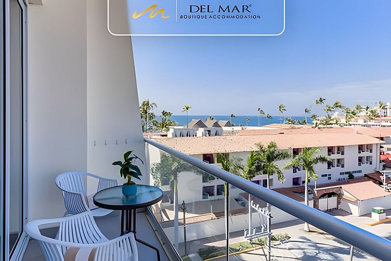 Ambar 303 by Del Mar