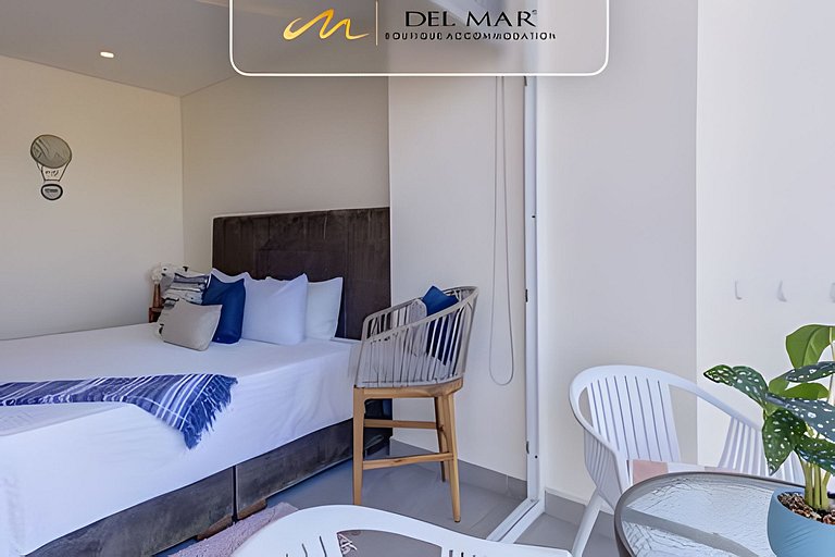 Ambar 303 by Del Mar