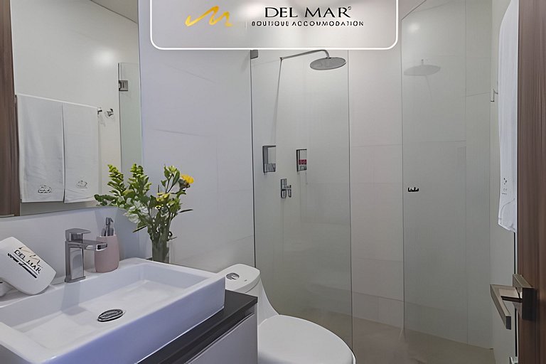 Ambar 303 by Del Mar