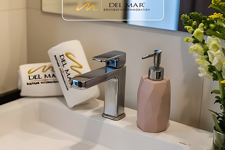 Ambar 303 by Del Mar