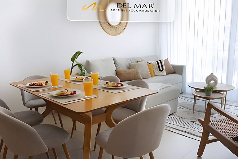 Aria Ocean 614 by Del Mar