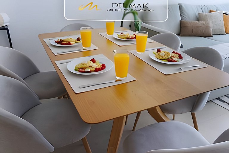 Aria Ocean 614 by Del Mar
