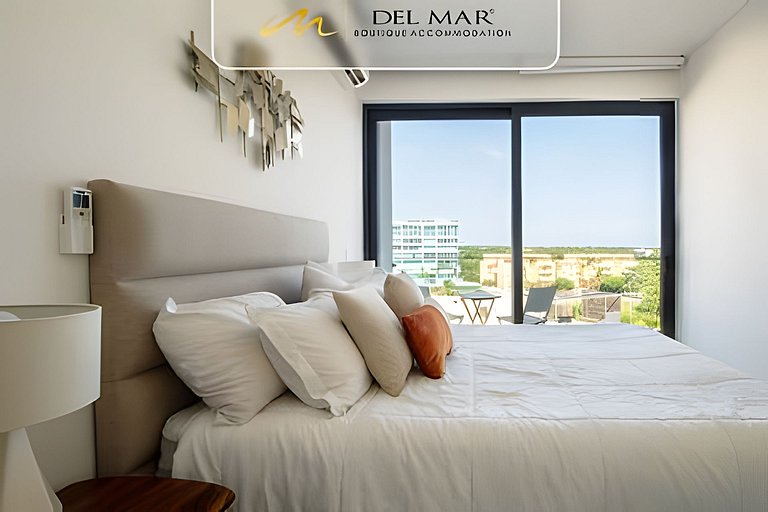 Aria Ocean 614 by Del Mar