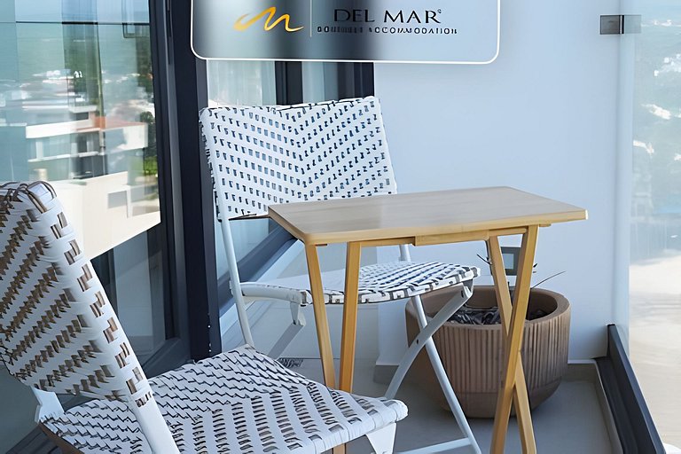 Aria Ocean 614 by Del Mar