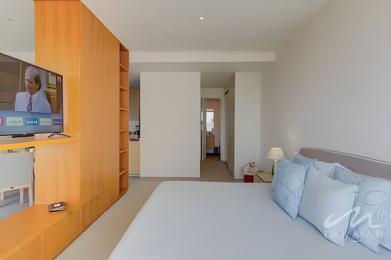 Aria Ocean 708 by Del Mar