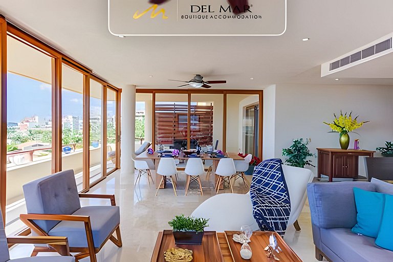 Palma 301 by Del Mar