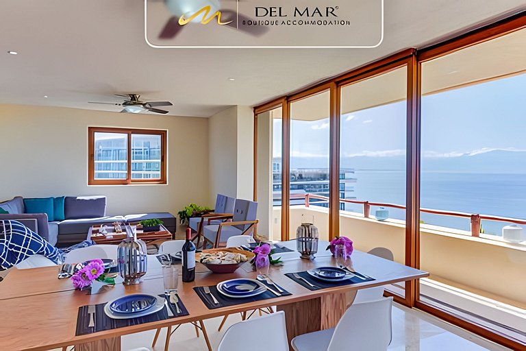 Palma 301 by Del Mar
