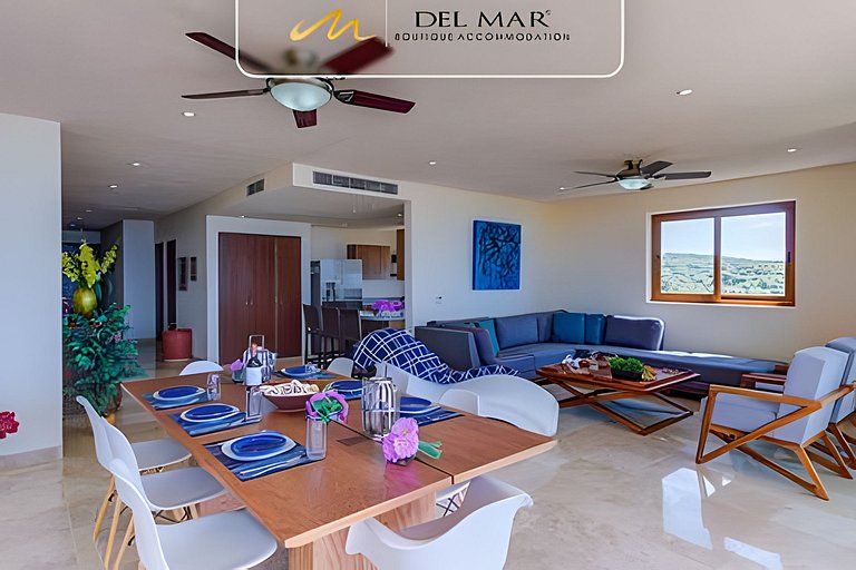 Palma 301 by Del Mar