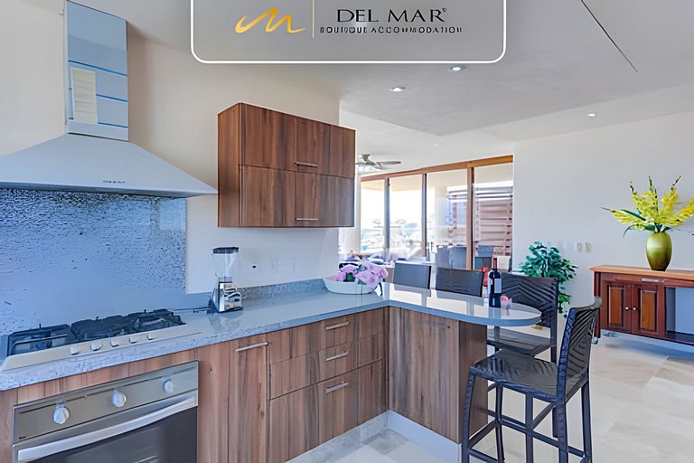 Palma 301 by Del Mar